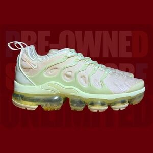 WMNS Nike VaporMax Plus ‘Barely Volt’